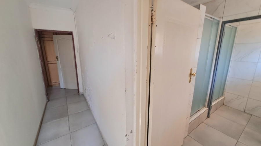 17 Bedroom Property for Sale in Universitas Free State